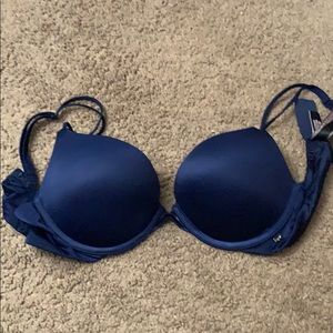 Victoria Secrets Very Sexy Bra